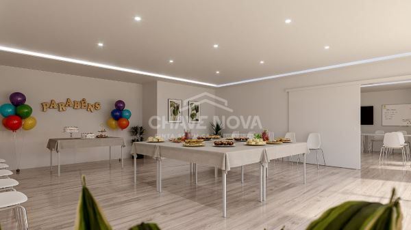 Apartamento T2 com Varanda e Lugar de garagem em Vila Nova de Gaia