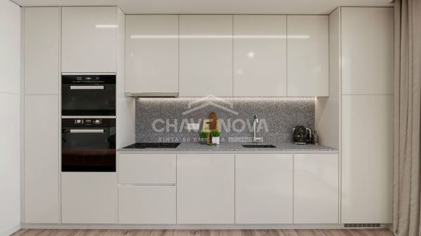 Apartamento T2 com Varanda e Lugar de garagem em Vila Nova de Gaia