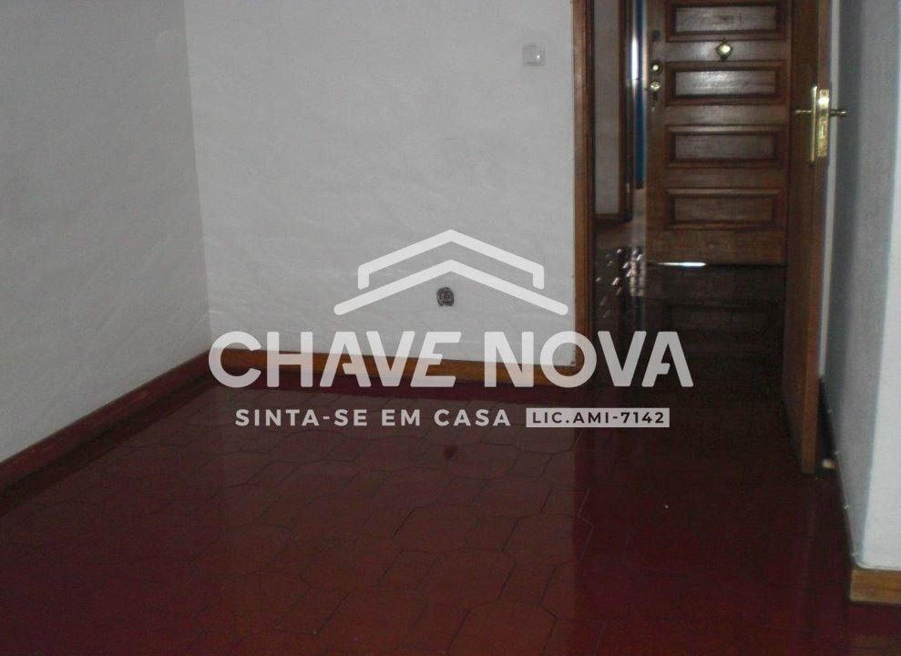 T2 em Rio de Mouro
