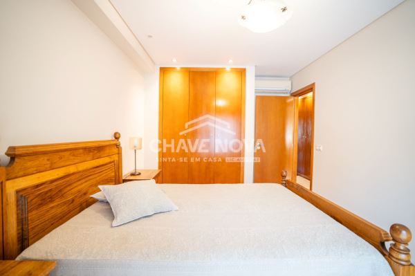 Apartamento T2 + 1 (Walk-in Closet) Totalmente Mobilado – Mafamude, Vila Nova de Gaia