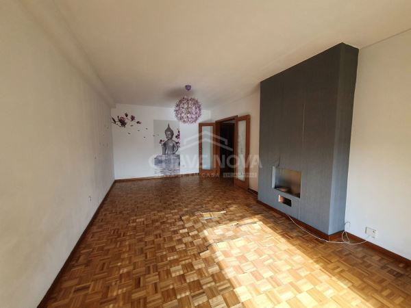 Apartamento T3 em Baguim do Monte