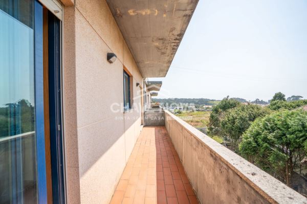 Apartamento T2 com Vista Mar na Madalena, junto ao Pingo Doce