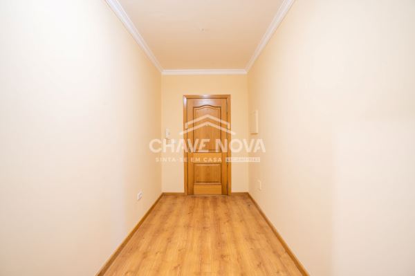 Apartamento T2 com Vista Mar na Madalena, junto ao Pingo Doce