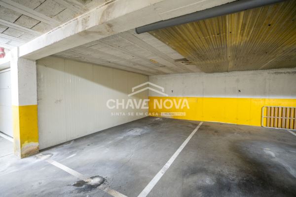 Apartamento T2 com Vista Mar na Madalena, junto ao Pingo Doce