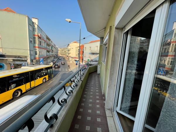 T2 Mobilado e Equipado a 2 Minutos do Metro de Odivelas
