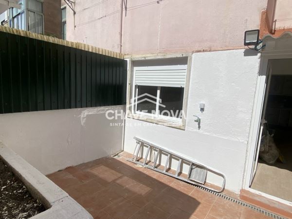 T1+2 na Amadora em fase  de remodelação total