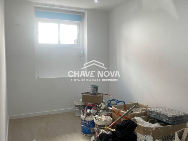 T1+2 na Amadora em fase  de remodelação total