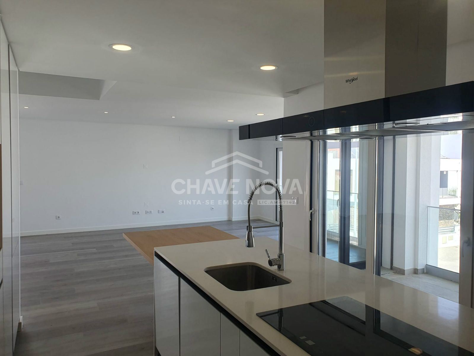 Apartamento T4 para Venda em Corroios Foto 4