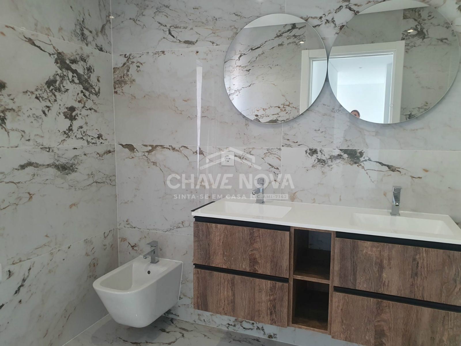 Apartamento T4 para Venda em Corroios Foto 12