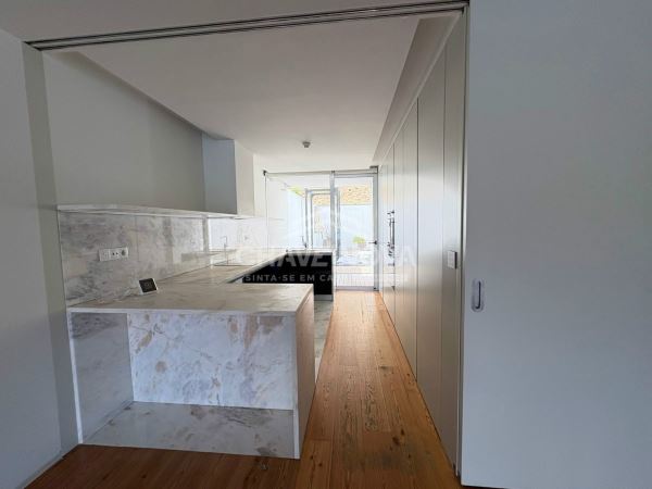 Edifício Cais do Cavaco | Apartamento T3+1 Duplex - Vista exclusiva para o Douro