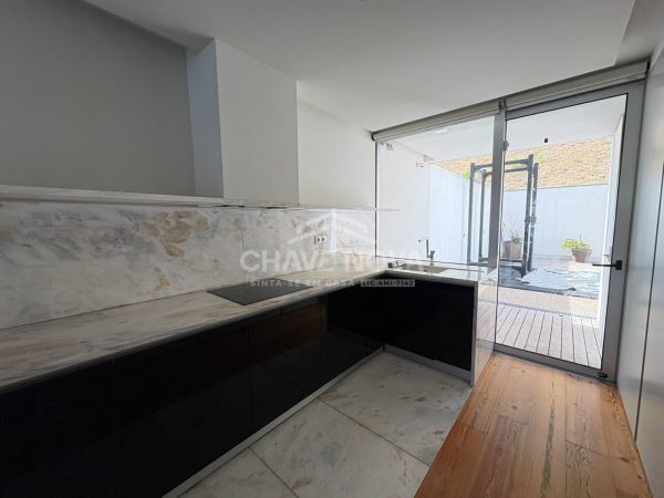 Edifício Cais do Cavaco | Apartamento T3+1 Duplex - Vista exclusiva para o Douro