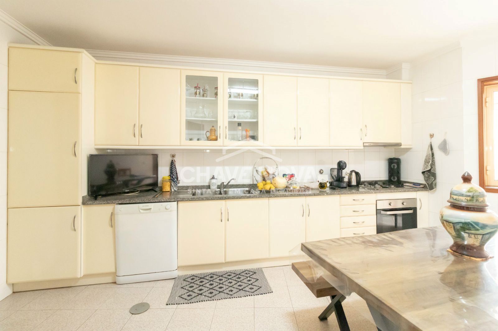 Apartamento T2 para venda em Mosteirô, Santa Maria da Feira 