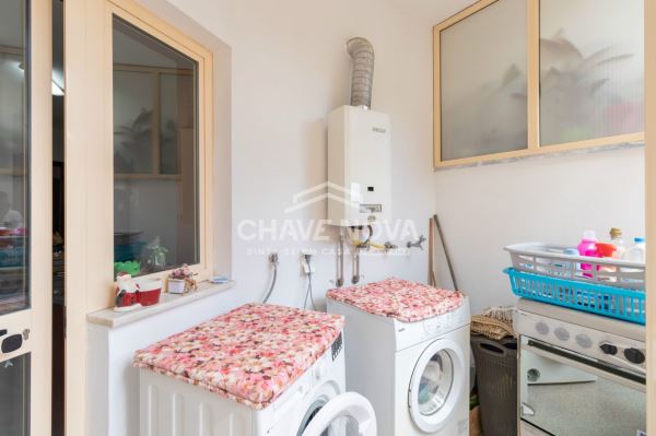 Apartamento T2 para venda em Mosteirô, Santa Maria da Feira 