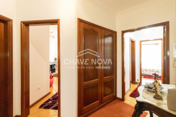 Apartamento T2 para venda em Mosteirô, Santa Maria da Feira 