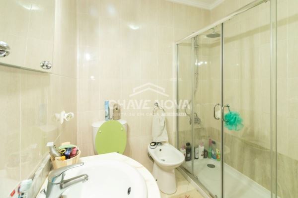 Apartamento T2 para venda em Mosteirô, Santa Maria da Feira 