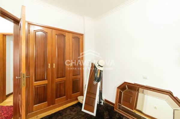 Apartamento T2 para venda em Mosteirô, Santa Maria da Feira 