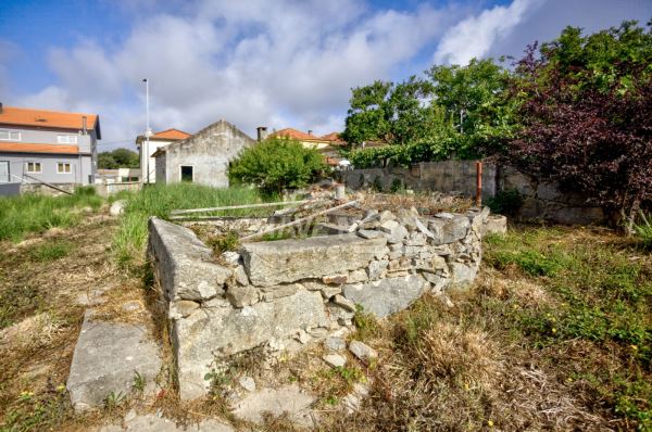 Terreno com 682m² na Madalena