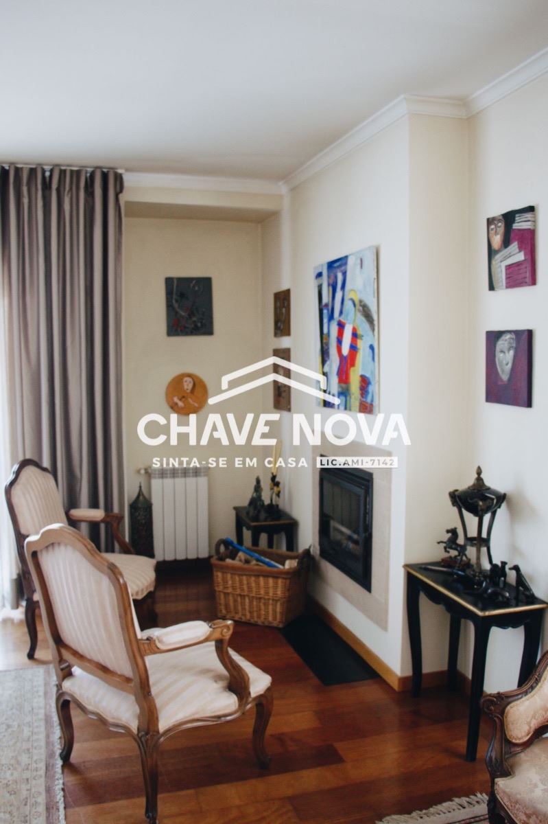 Apartamento T5 para Venda em Paranhos