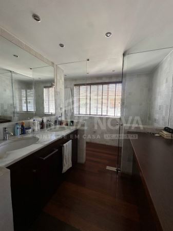 Moradia V5 Renovada, no Bairro dos Músicos, Porto