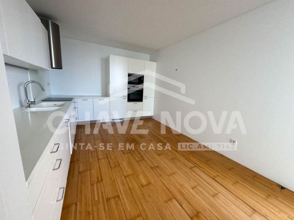 Moradia T4 Geminada de Luxo ( vistas Mar) Casas Brancas - Funchal