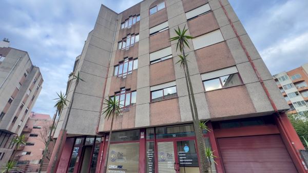 T2 mobilado e equipado com garagem fechada no Centro de Gaia - metro D. João II