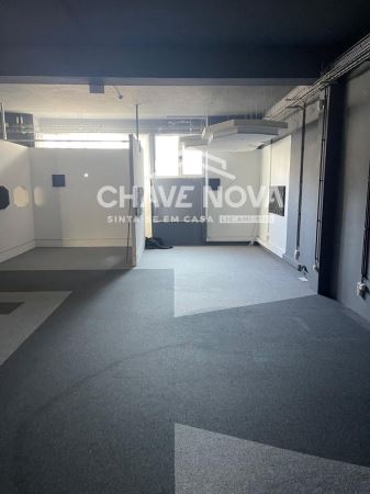 Loja 300m2 - Porto