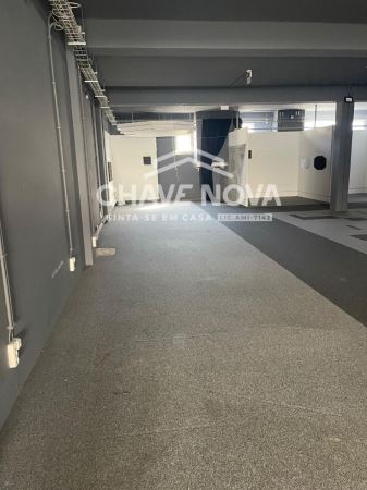 Loja 300m2 - Porto