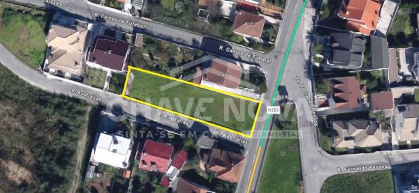Land for sale in Santa Maria da Feira, Portugal — €85,000