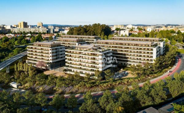Apartamento T3 c/  varanda- Verde Vale Maia
