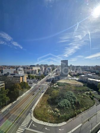Apartamento T1 para Arrendamento – Av. da Boavista, Porto