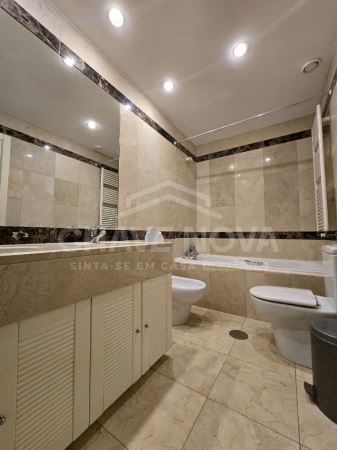 Apartamento T1 para Arrendamento – Av. da Boavista, Porto