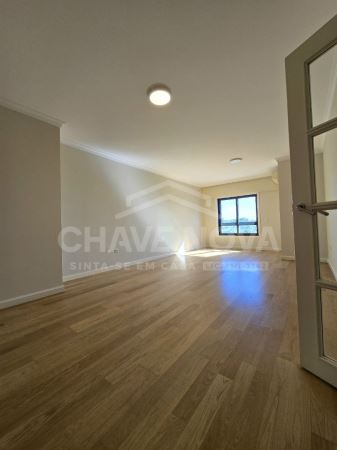 Apartamento T1 para Arrendamento – Av. da Boavista, Porto