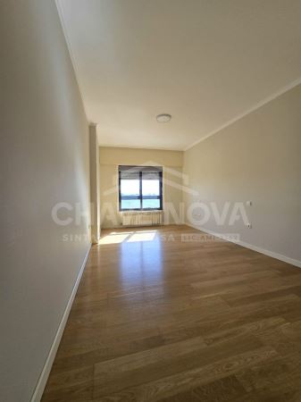 Apartamento T1 para Arrendamento – Av. da Boavista, Porto