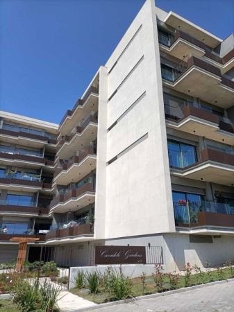 T2 NOVO para arrendamento em Canidelo 