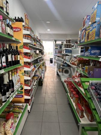 Trespasse de Mercearia – Antero Quental, Porto