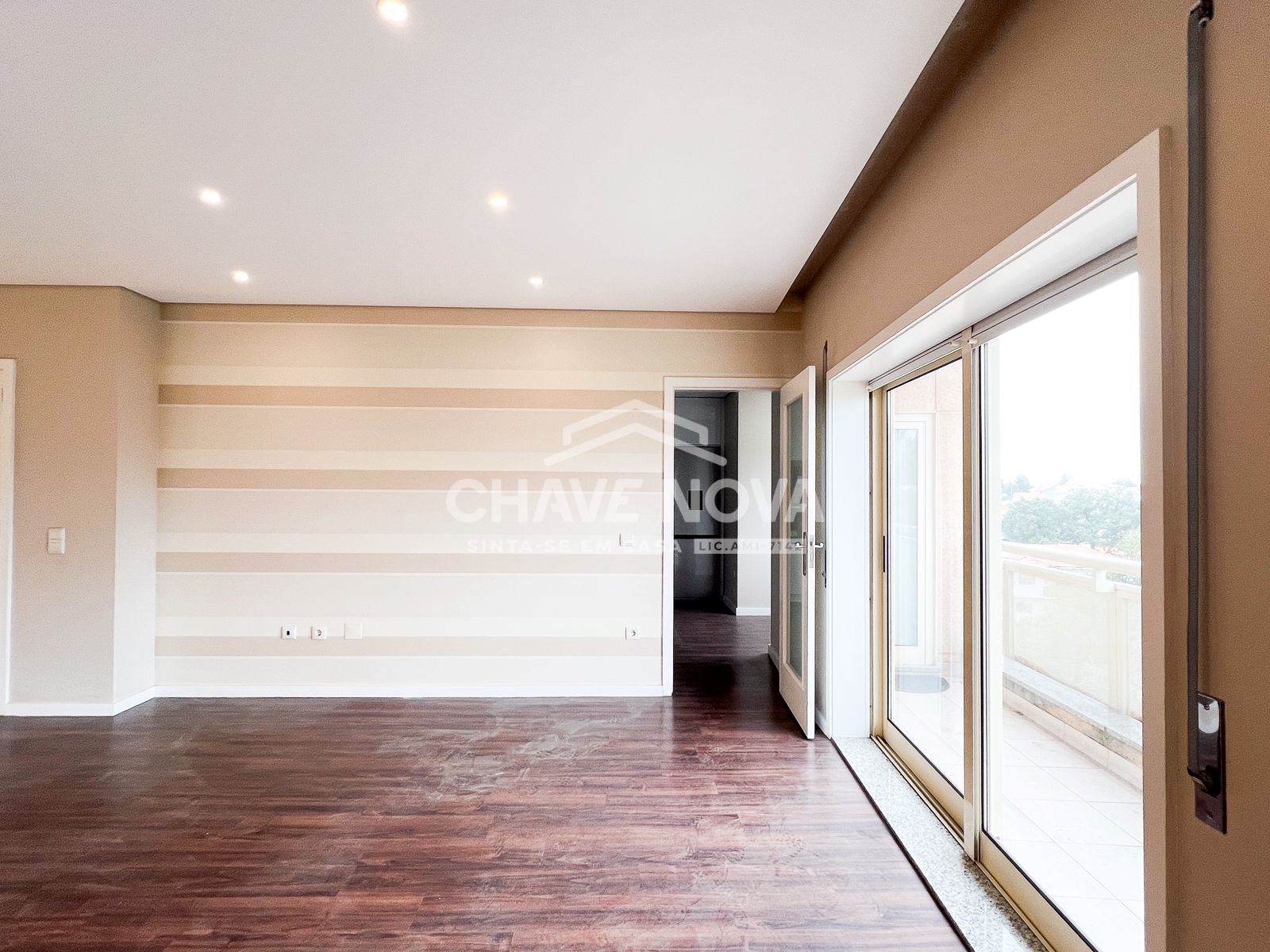 Apartamento T3 para Venda em Canelas