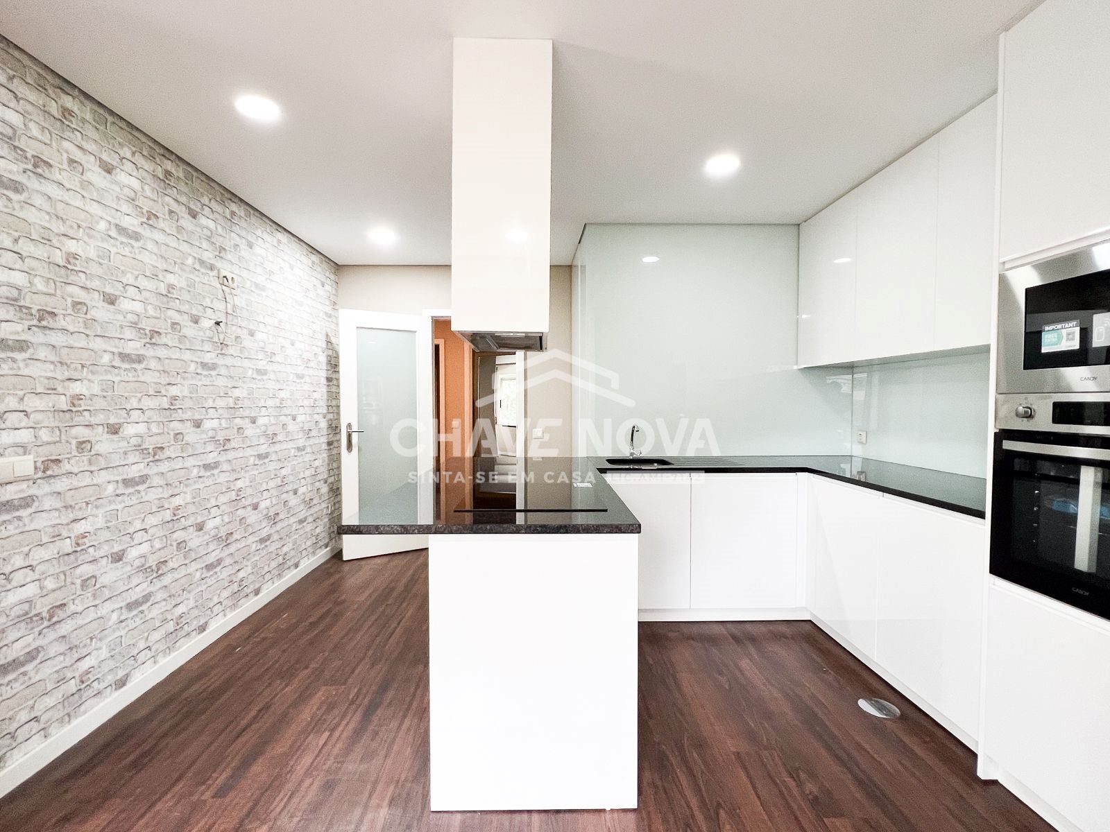 Apartamento T3 para Venda em Canelas