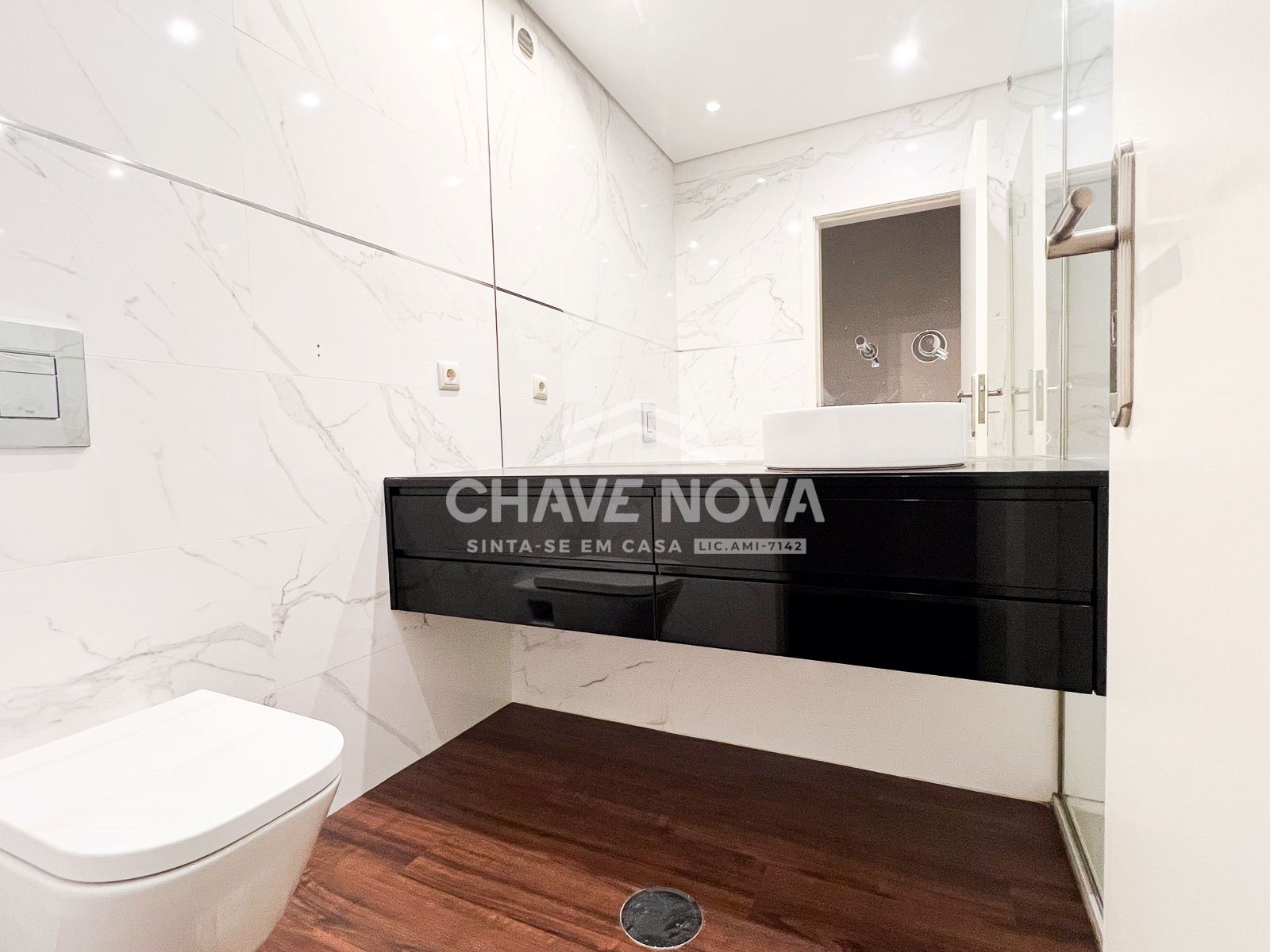 Apartamento T3 para Venda em Canelas