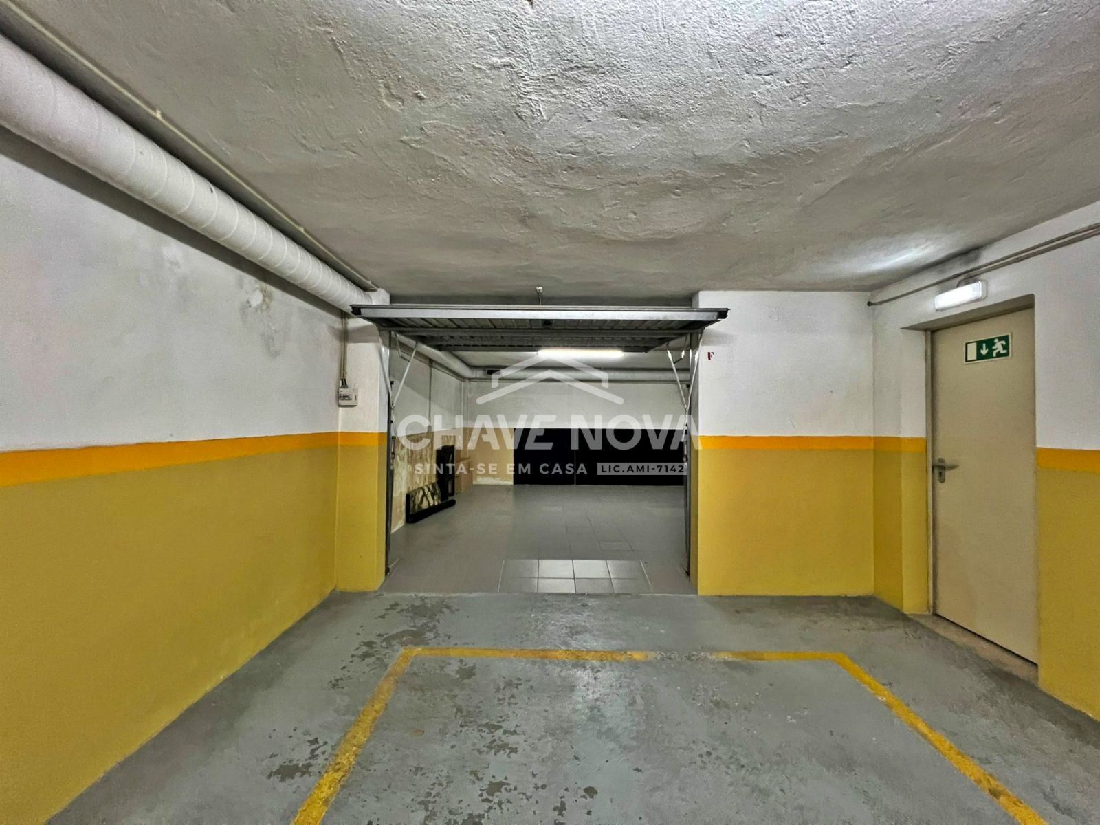 Apartamento T3 para Venda em Canelas