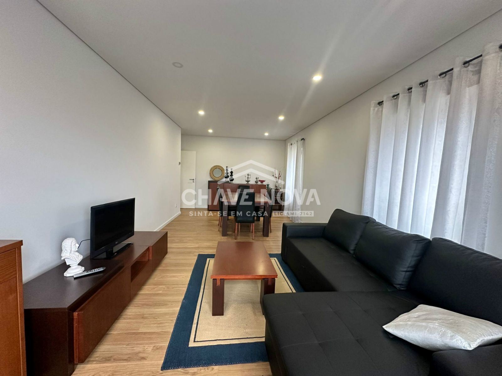 Apartamento T3 c/ Vista Mar e 2 Lugares de Garagem em Esmoriz