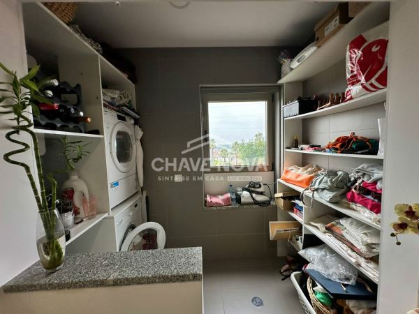Apartamento T3 c/ Vista Mar e 2 Lugares de Garagem em Esmoriz
