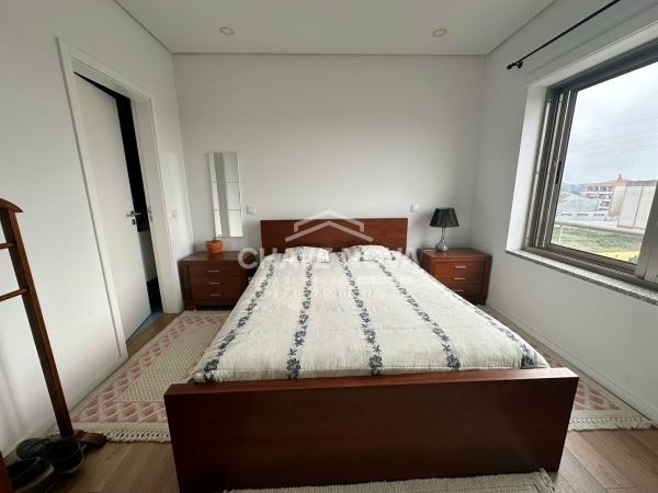 Apartamento T3 c/ Vista Mar e 2 Lugares de Garagem em Esmoriz