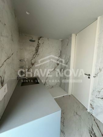 Moradia T4 Nova praias Canidelo pronta habitar