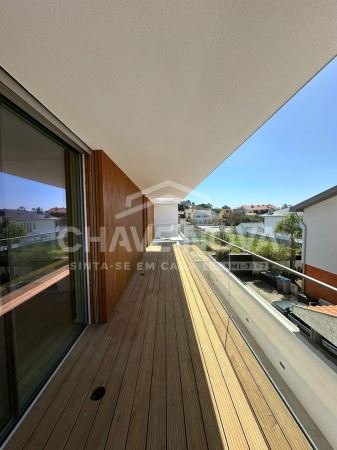 Moradia T4 Nova praias Canidelo pronta habitar