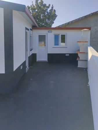 Moradia T2 totalmente renovada em Figueira da Foz