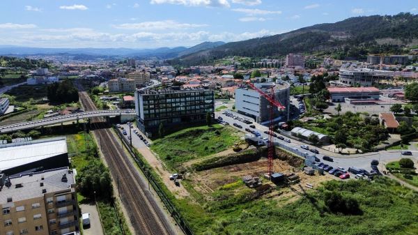 Apartamento T3, novo, em Valongo