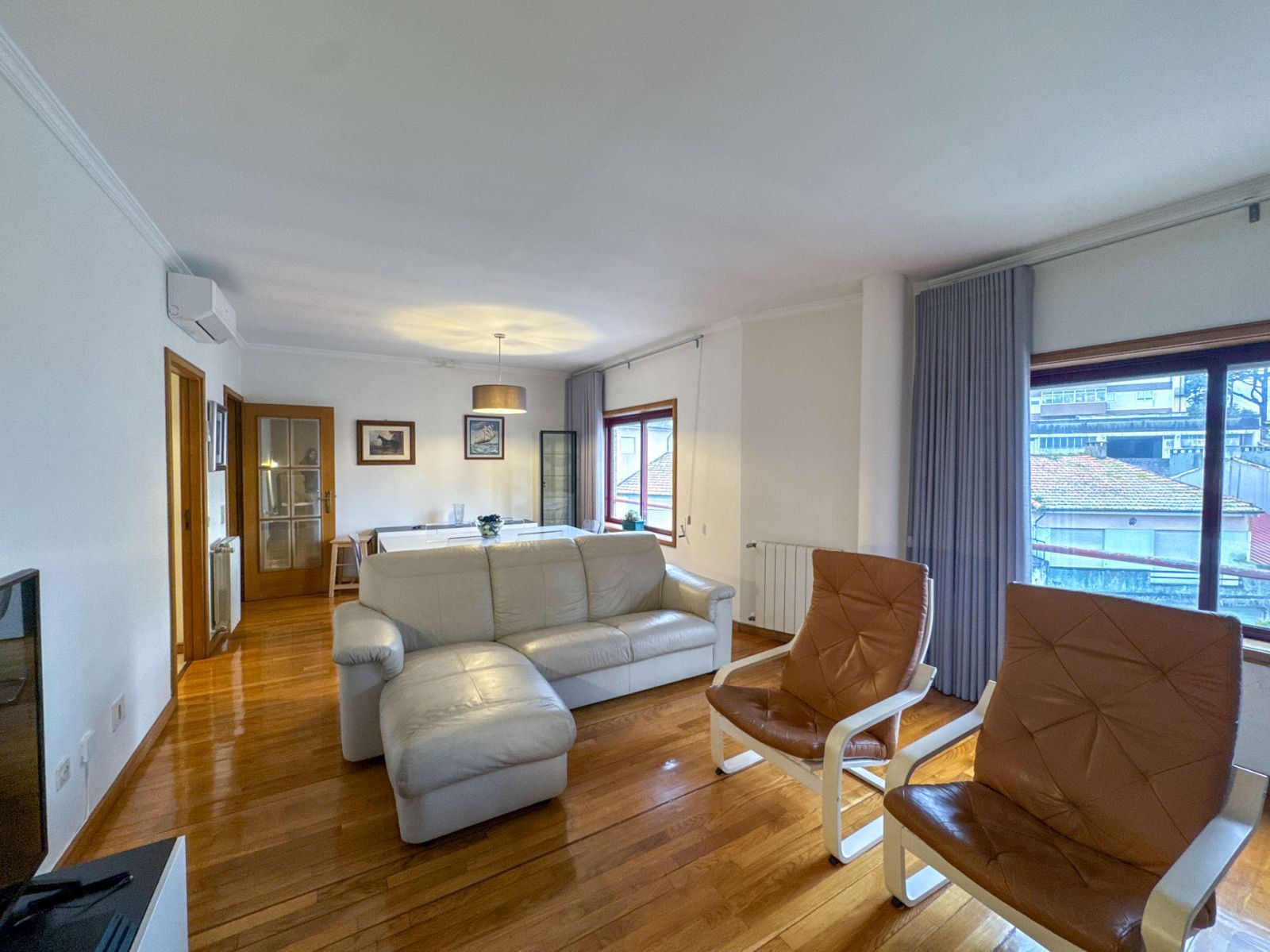 Apartamento T2 - Mobilado e equipado -  Próximo a Estação Dom João II - Vila Nova de Gaia