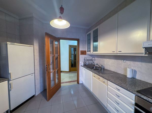 Apartamento T2 - Mobilado e equipado -  Próximo a Estação Dom João II - Vila Nova de Gaia