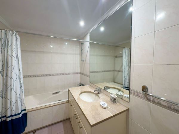 Apartamento T2 - Mobilado e equipado -  Próximo a Estação Dom João II - Vila Nova de Gaia