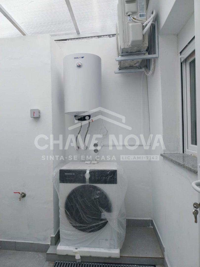 Moradia T1 para Venda em Cedofeita, Santo Ildefonso, Sé, Miragaia, São Nicolau e Vitória Foto 5